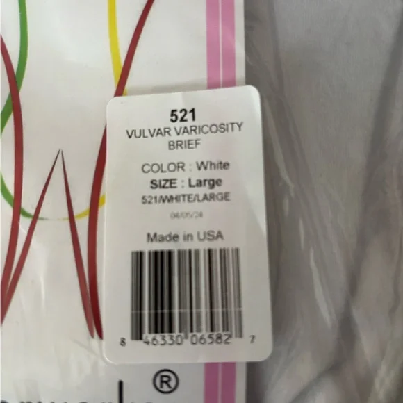 Underworks Compression briefs - Picture 3 of 3